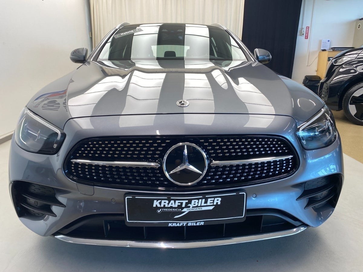 Billede af Mercedes E300 de 2,0 AMG Line stc. aut. 4Matic