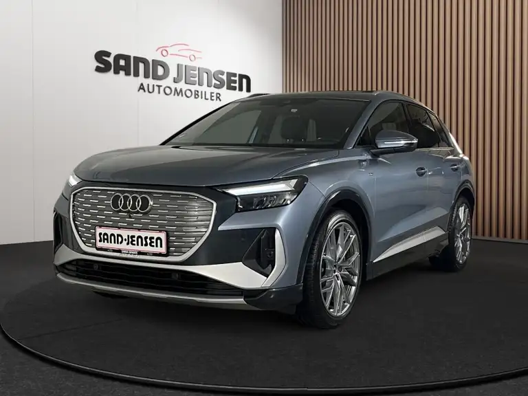 Audi Q4 e-tron S-line quattro