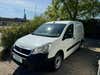 Peugeot Partner BlueHDi 100 L2 Flex Van thumbnail