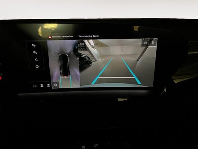 Audi Q6 e-tron Progress performance Van