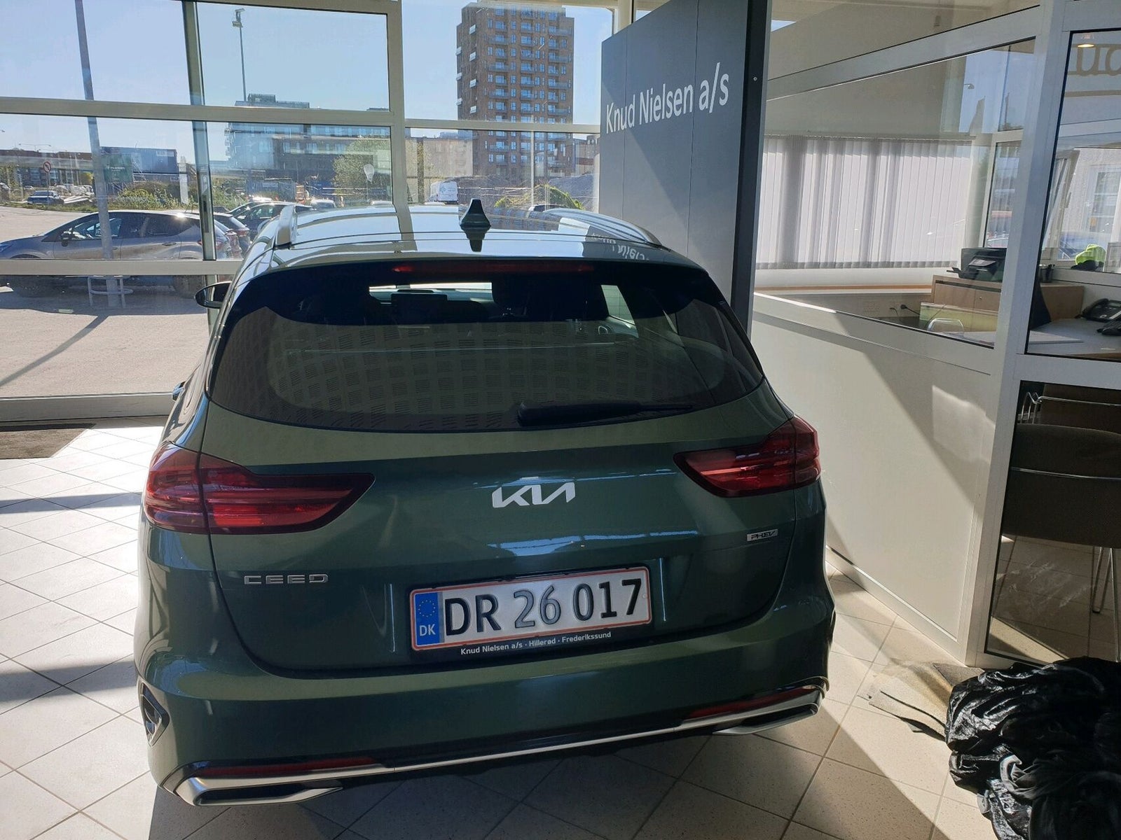 Kia Ceed PHEV Prestige SW DCT