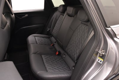 Audi Q4 e-tron S-line
