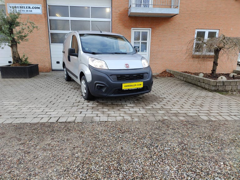 Fiat Fiorino MJT 80 Basic Van