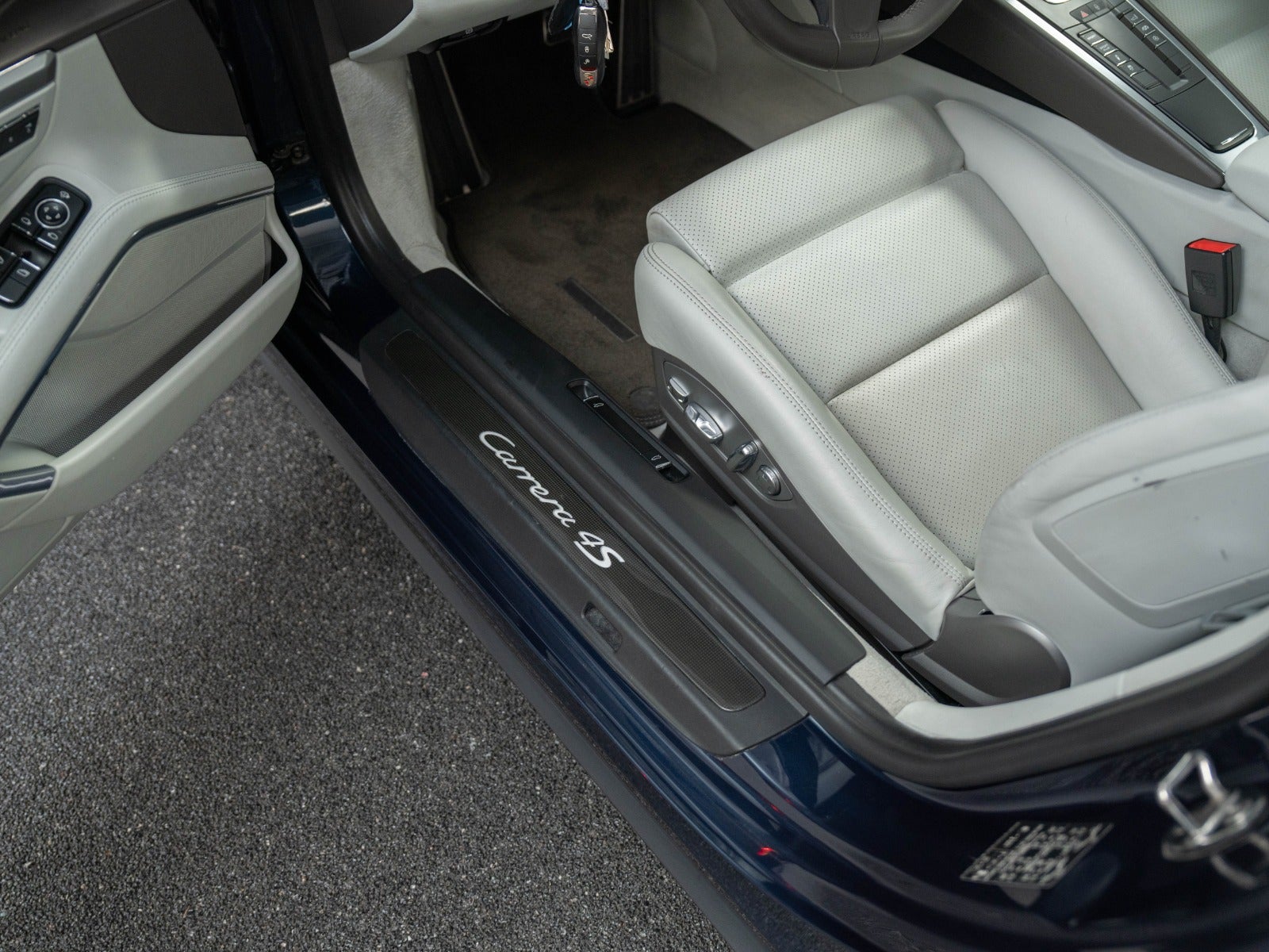 Gallery image 9 of 18