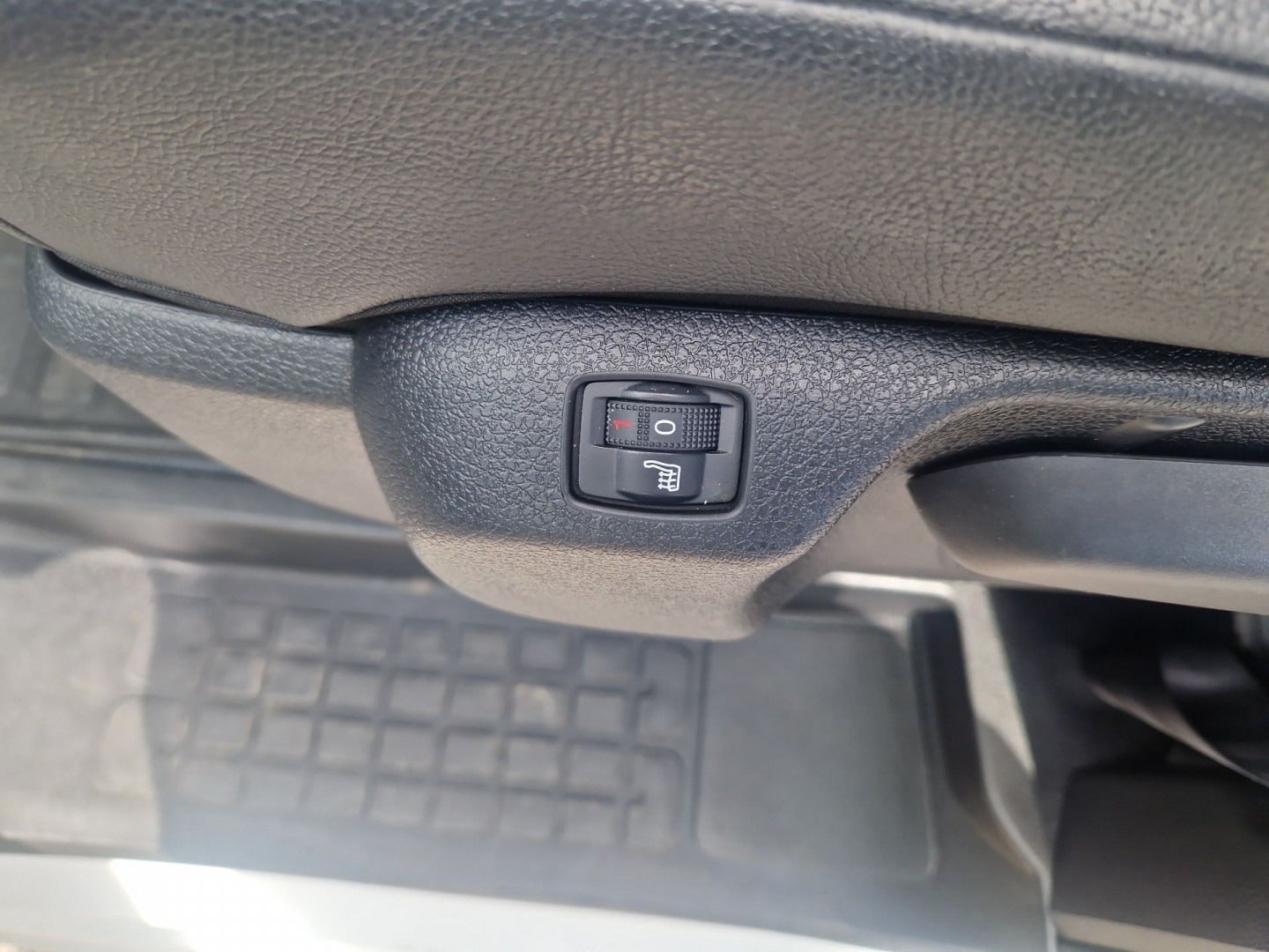 Billede af Peugeot Expert 2,0 BlueHDi 120 L2 Plus Van