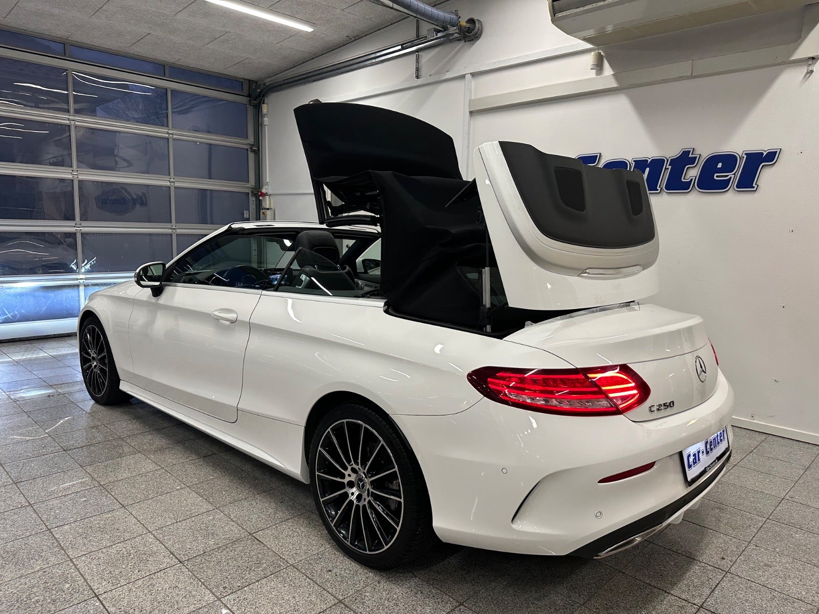 Billede af Mercedes C250 2,0 AMG Line Cabriolet aut.