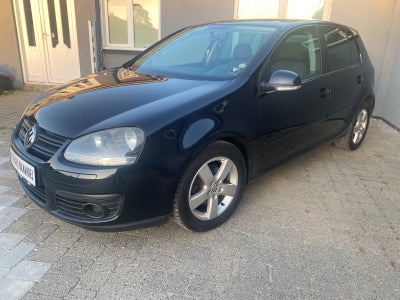 VW Golf V 1,6 GT Sport 5d