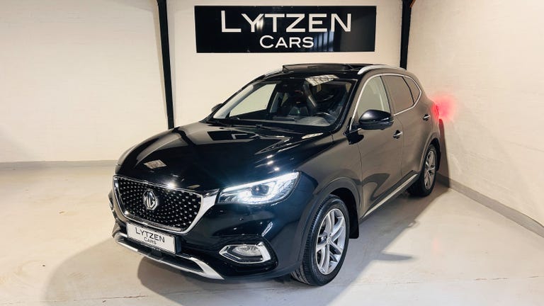 MG EHS PHEV Luxury