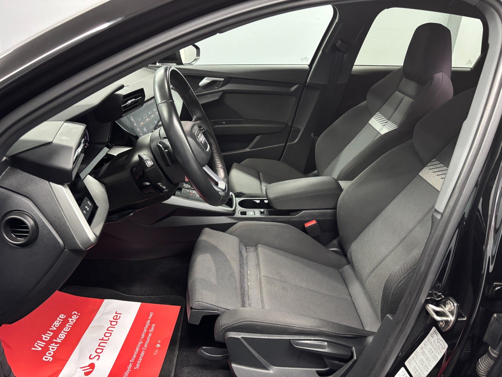 Billede af Audi A3 40 TFSi e Advanced Sportback S-tr.