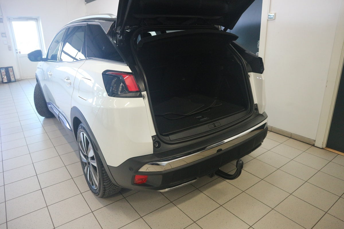 Peugeot 3008 Hybrid4 GT EAT8