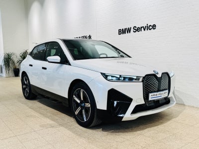 BMW iX xDrive40 Supercharged  
