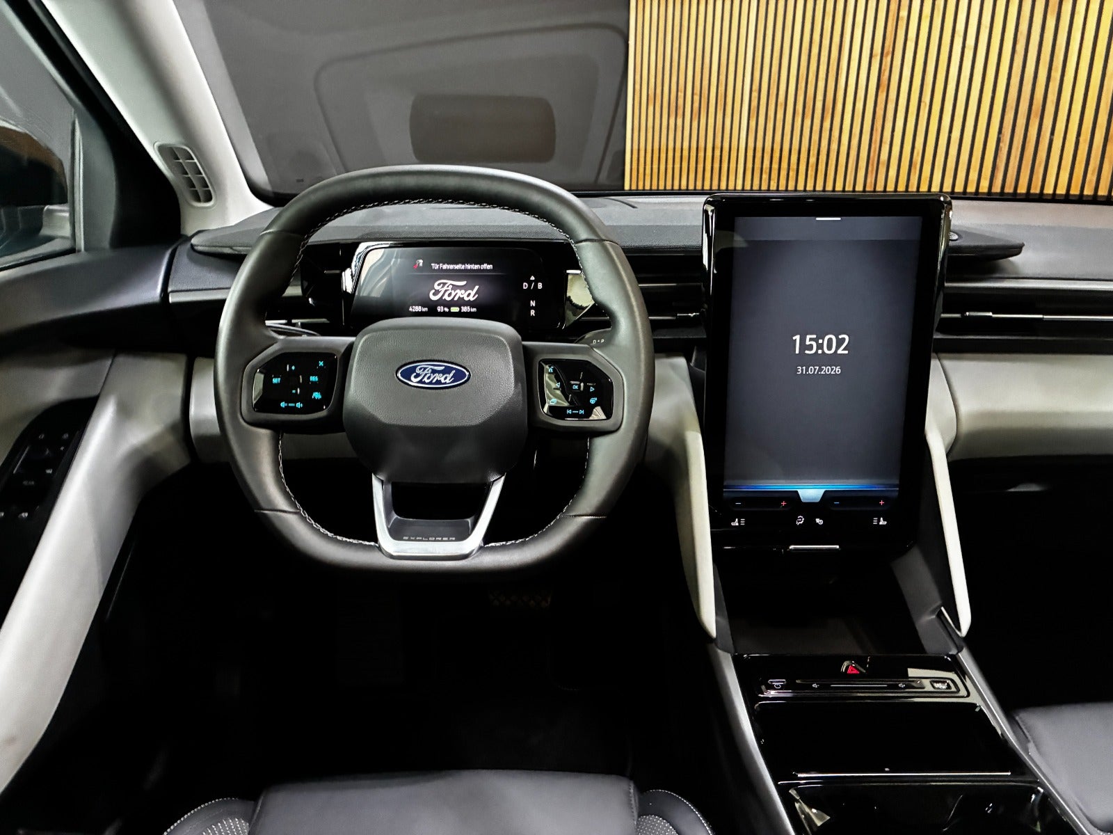 Billede af Ford Explorer 79 Select Extended Range
