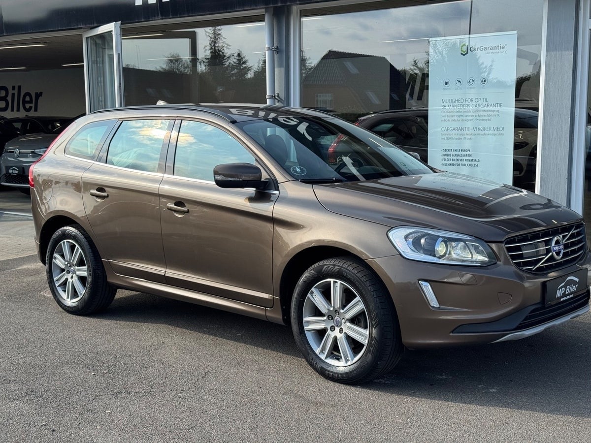Billede af Volvo XC60 2,4 D5 215 Momentum aut. AWD Van