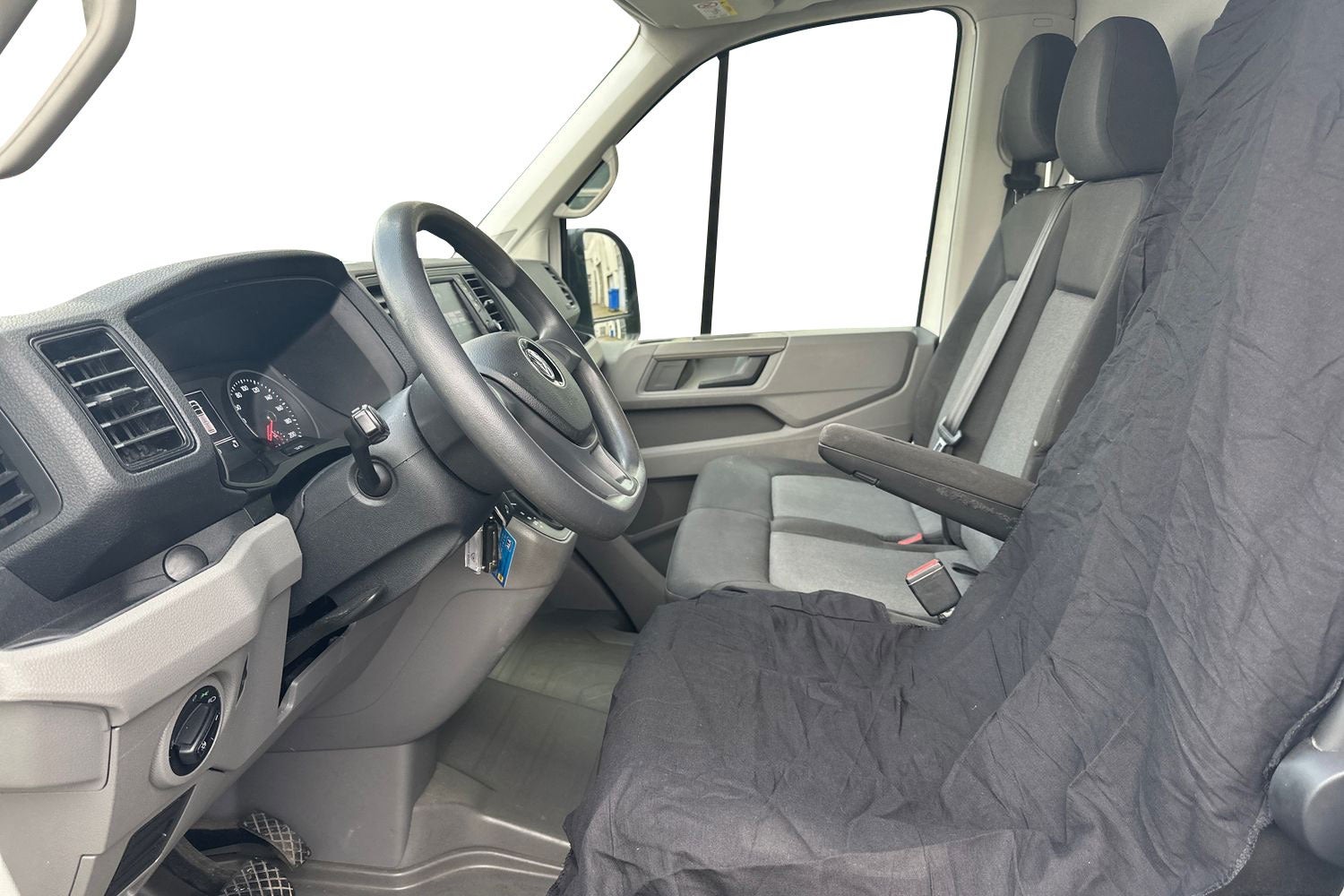 Billede af VW Crafter 35 2,0 TDi 140 Kassevogn L3H2 aut.