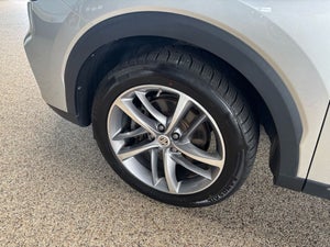 MG EHS PHEV Luxury