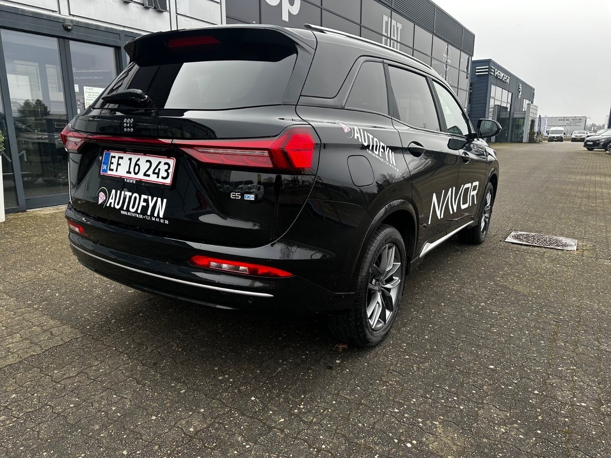Navor E5 PHEV Rock