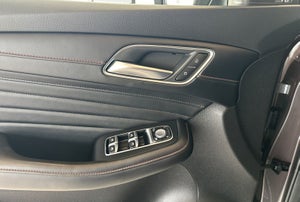 MG EHS PHEV Luxury