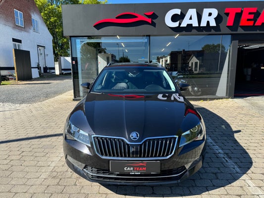 Skoda Superb TSi 150 Style Combi DSG