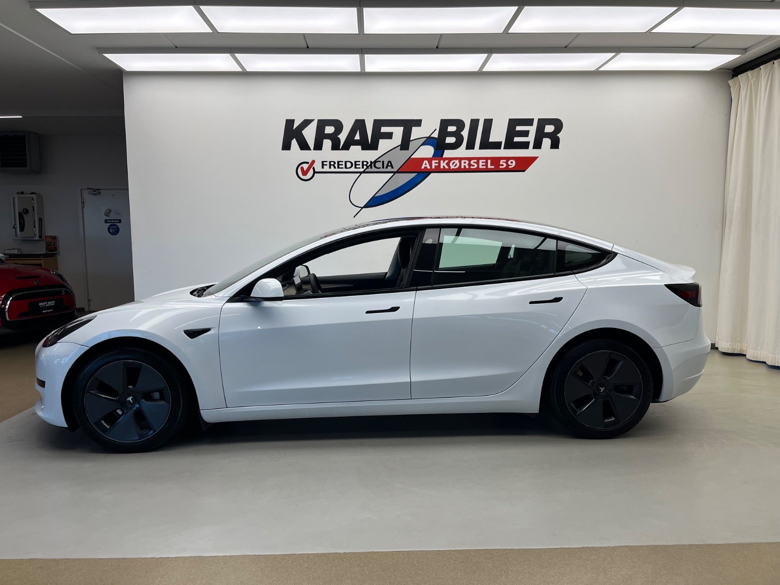 Billede af Tesla Model 3  Standard Range+ RWD