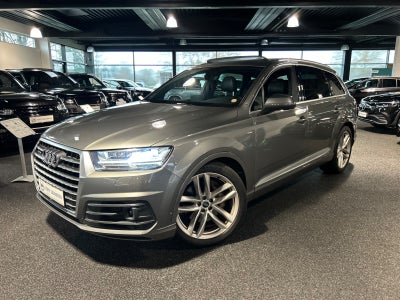 Audi Q7 3,0 TDi 272 S-line quattro Tiptr. 7prs 5d