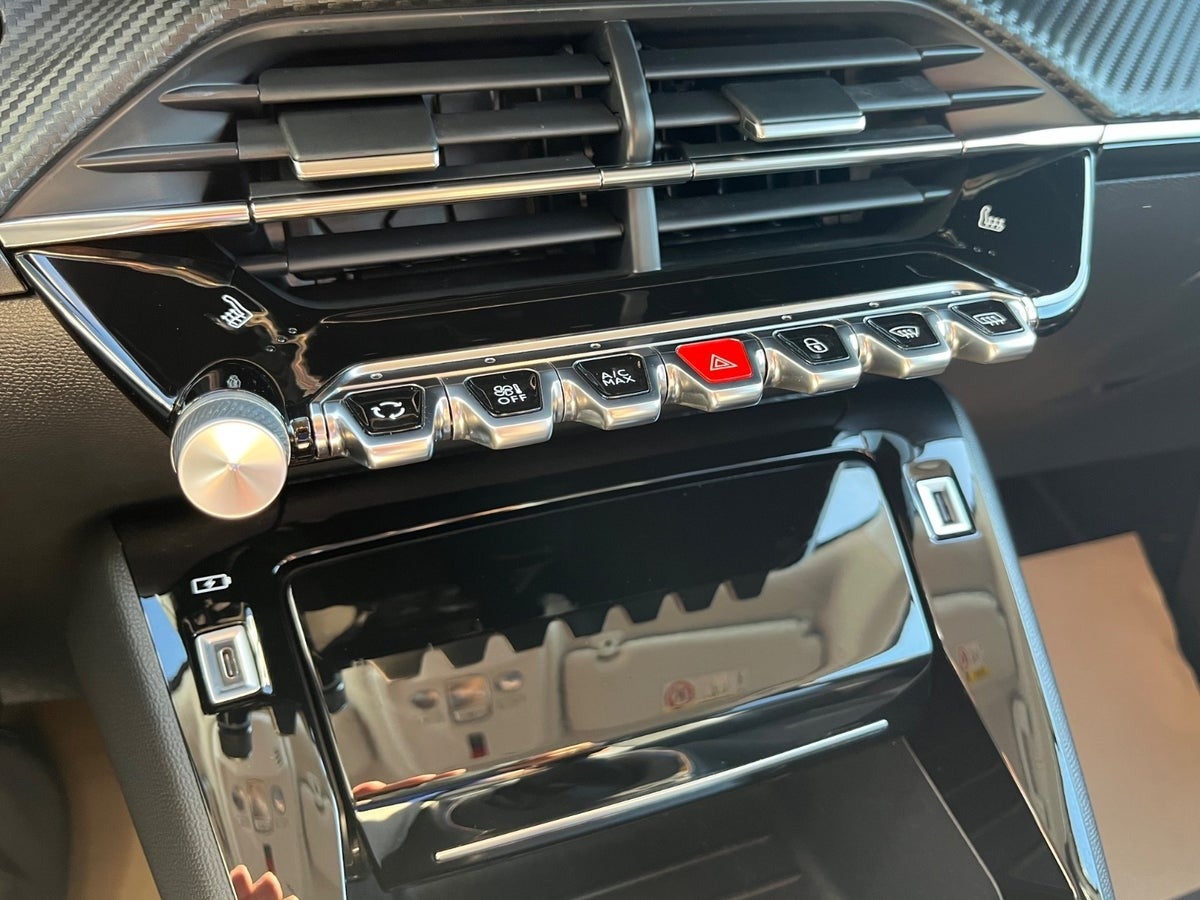 Billede af Peugeot 2008 1,2 PureTech 130 Edition:210+