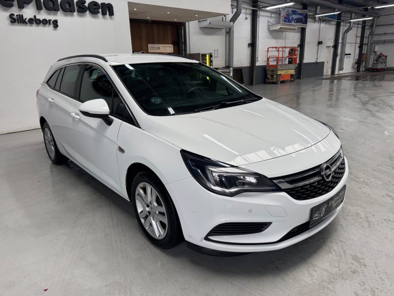 Opel Astra CDTi 110 Enjoy Sports Tourer