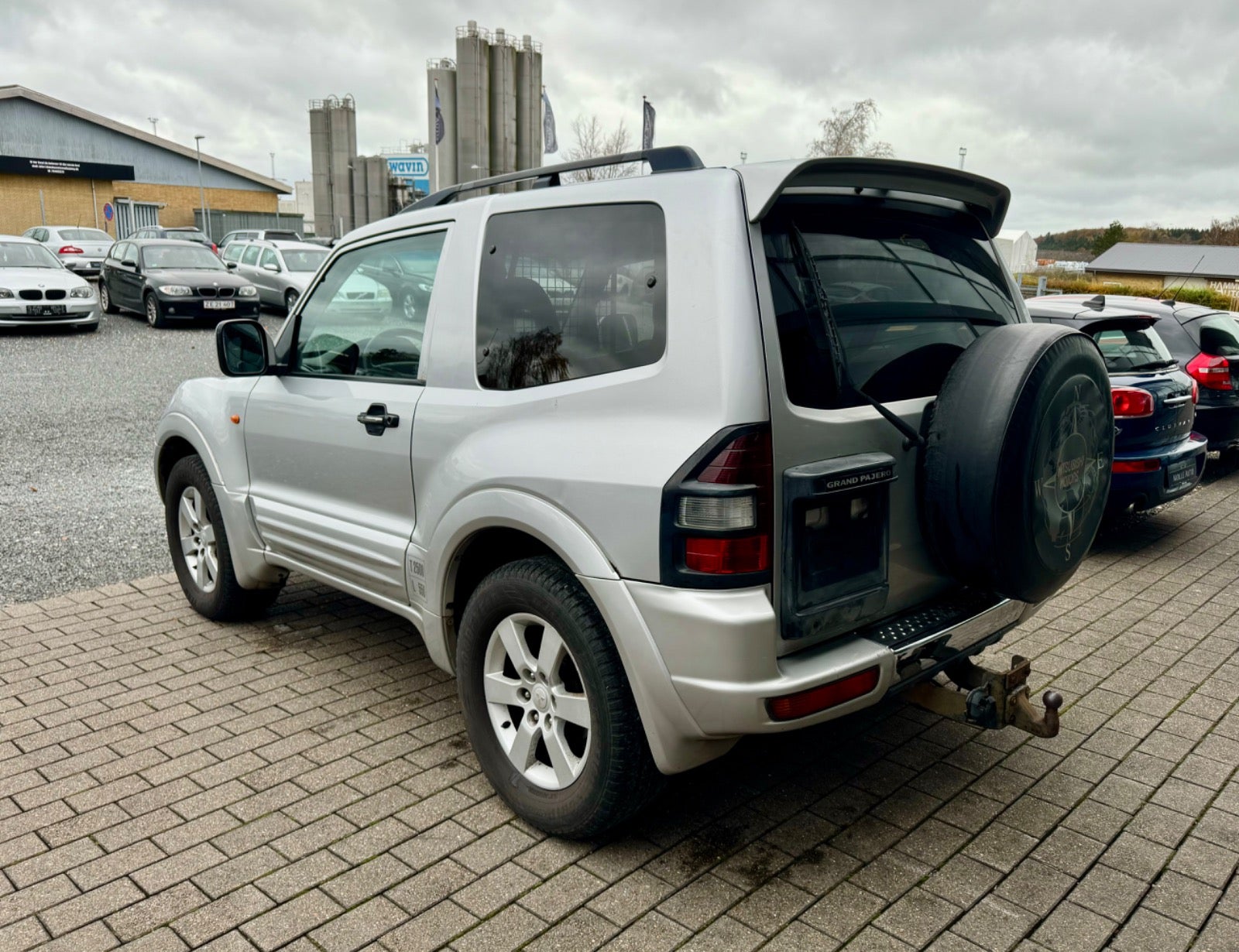 Billede af Mitsubishi Grand Pajero 3,2 DI-D aut.