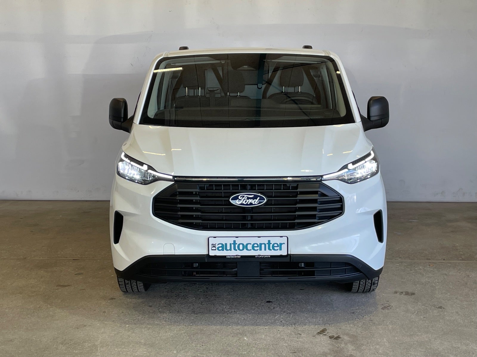 Ford Transit Custom 320L EcoBlue Trend