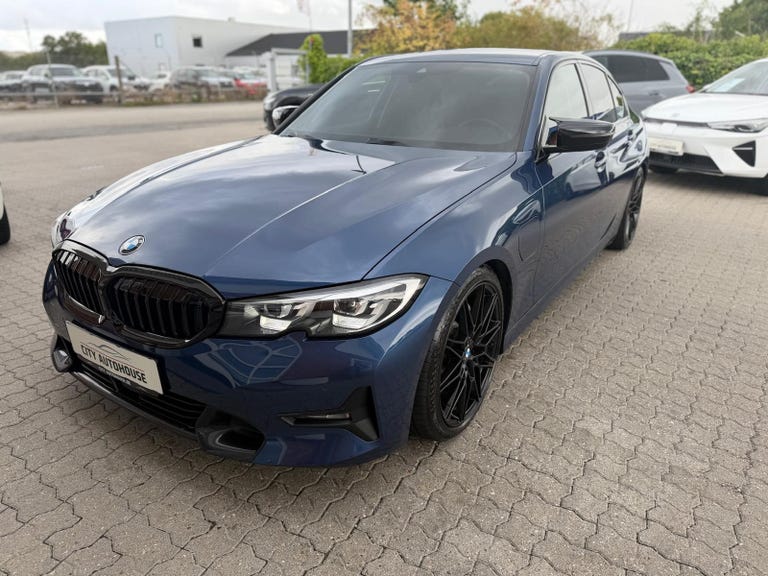BMW 330e Sport Line aut.