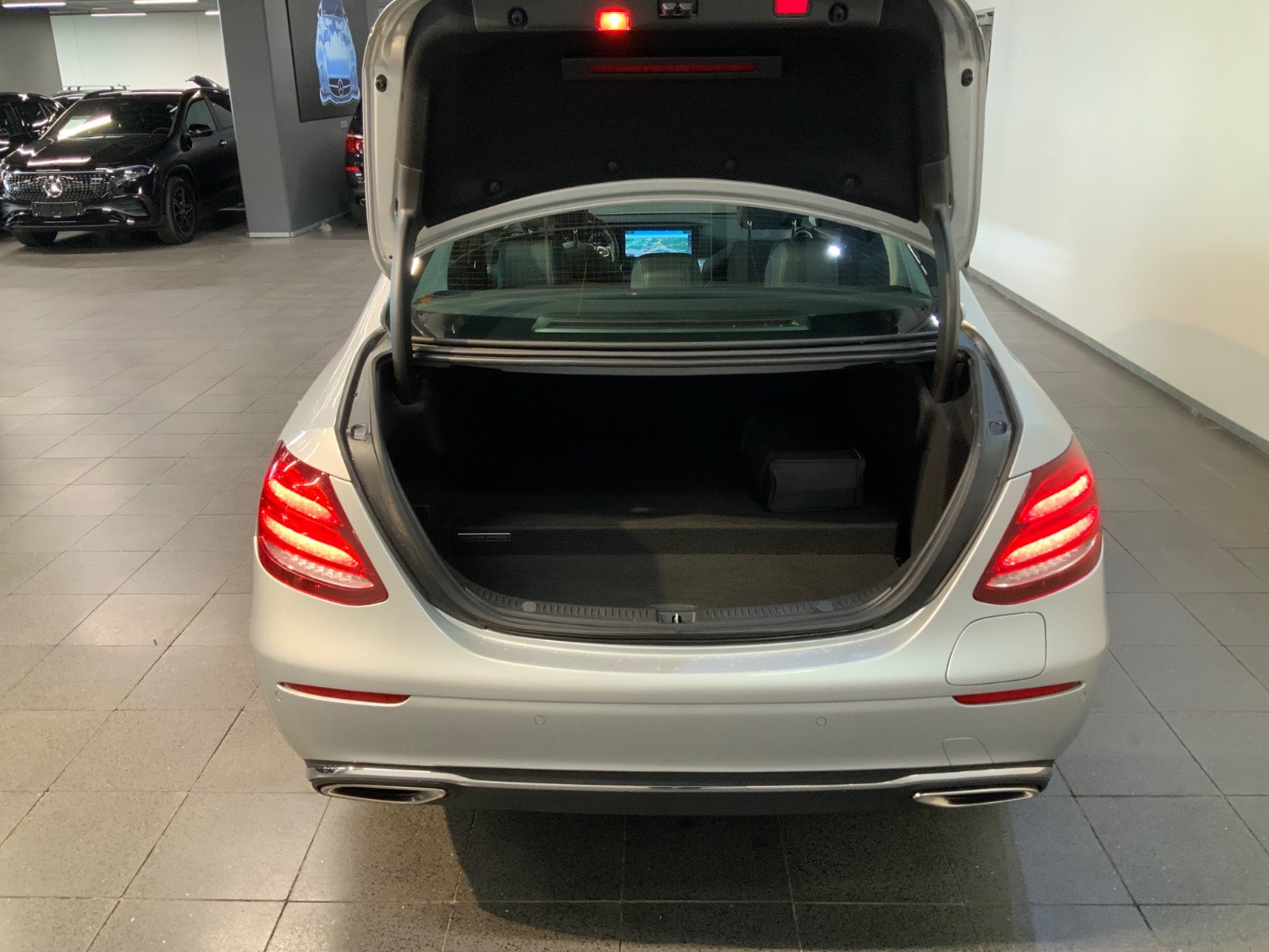 Mercedes-Benz E 350 e