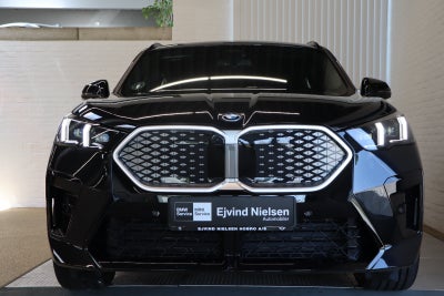 BMW iX2 eDrive20 Fully Charged M-Sport