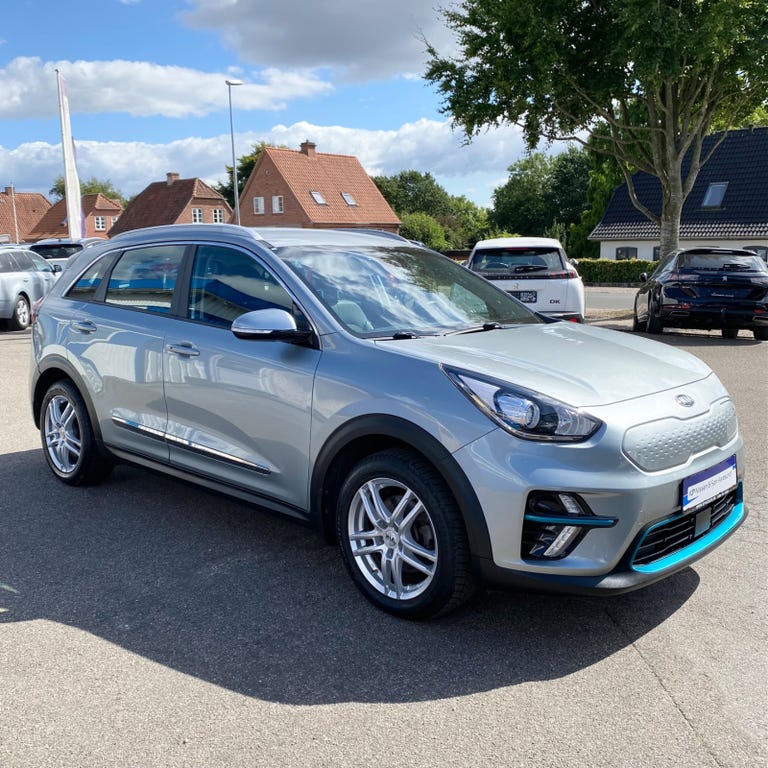 Kia e-Niro Base LX First Edition