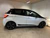 Toyota Yaris Hybrid Pure e-CVT thumbnail