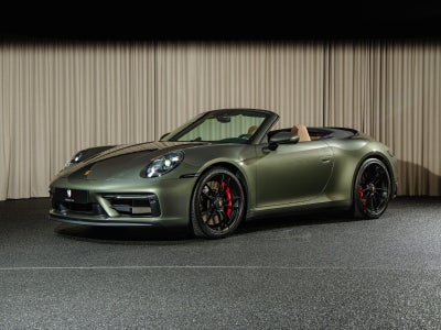 Porsche 911 Carrera 4 GTS 3,0 Cabriolet PDK 2d
