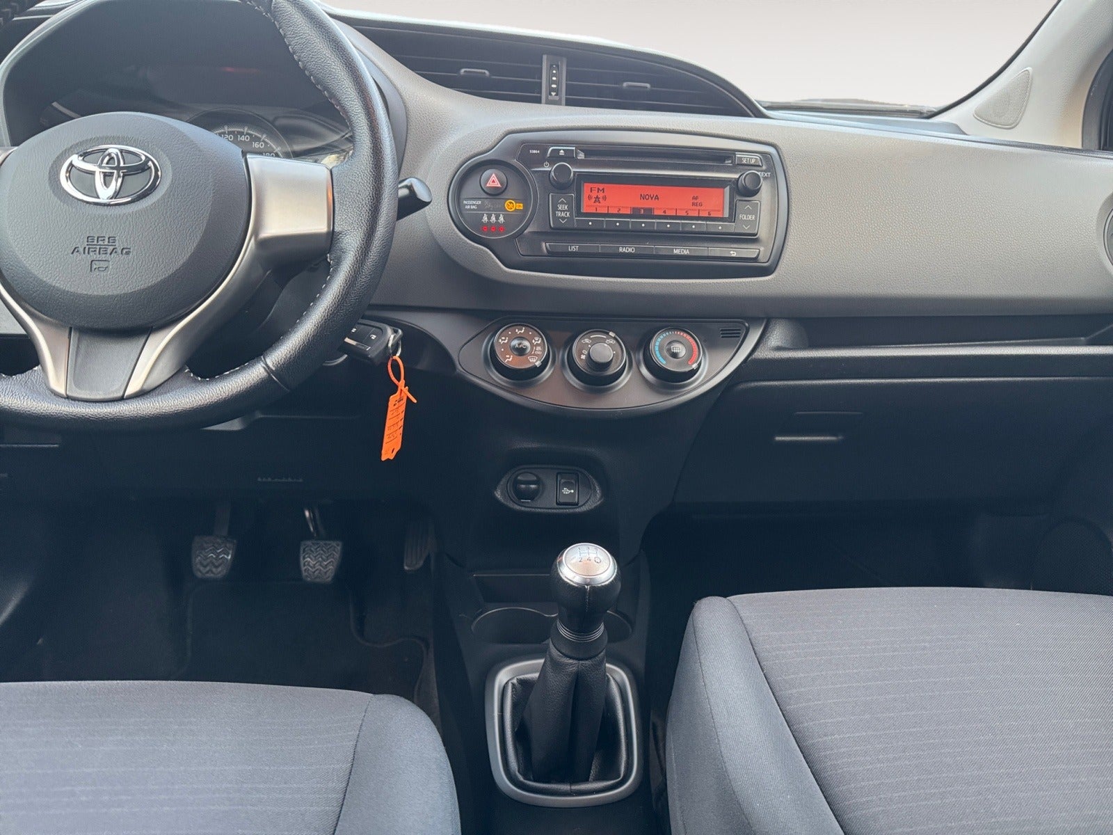 Toyota Yaris 2016