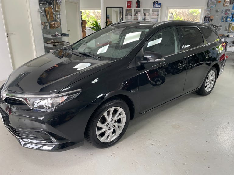 Toyota Auris T T2 Comfort Touring Sports