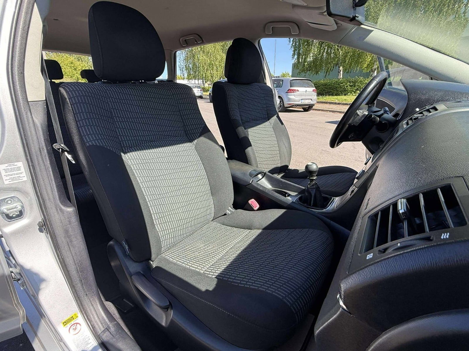 Billede af Toyota Avensis 2,0 D-4D T2 stc.