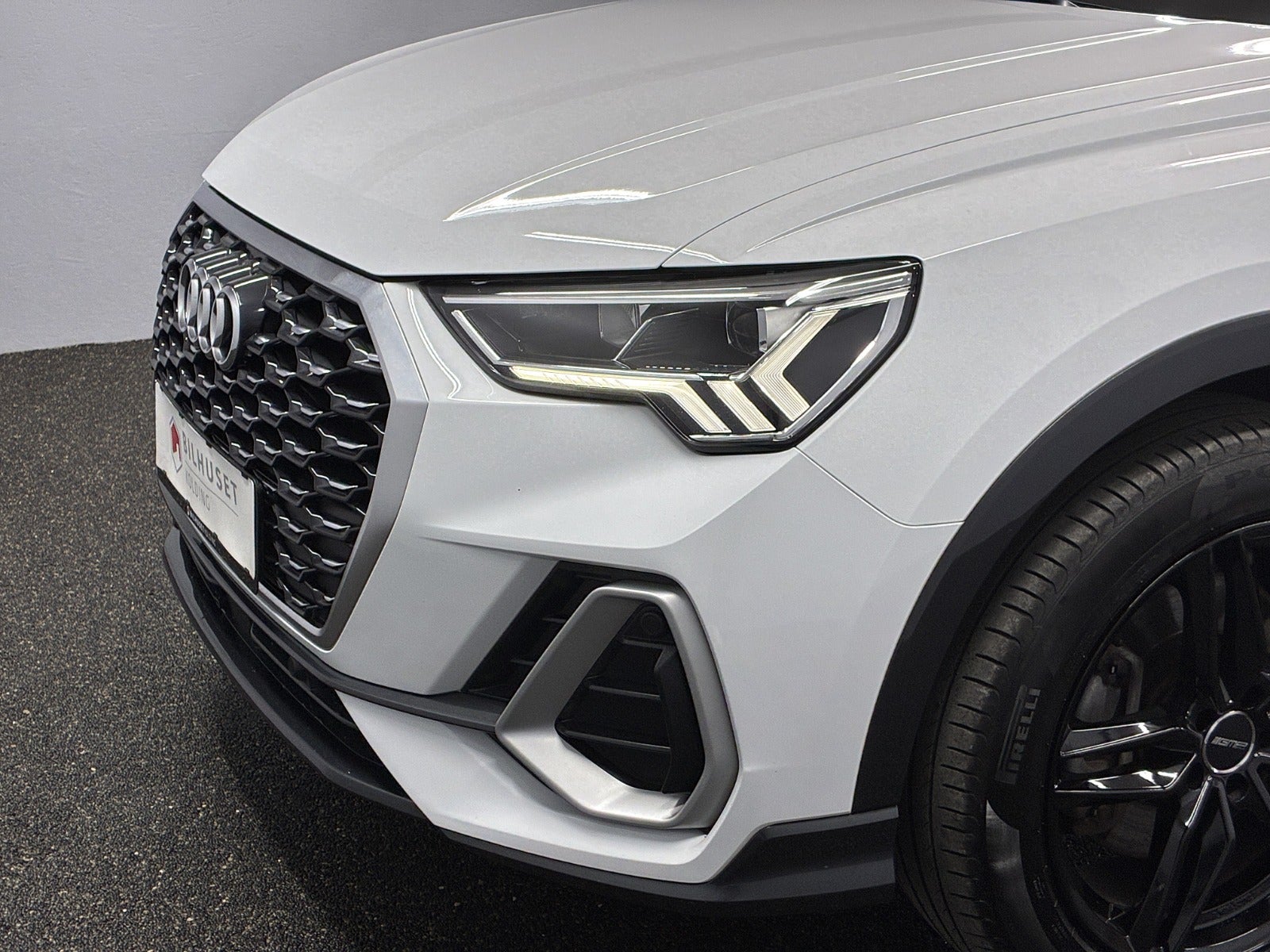 Billede af Audi Q3 45 TFSi e S-line plus Sportback S-tr.