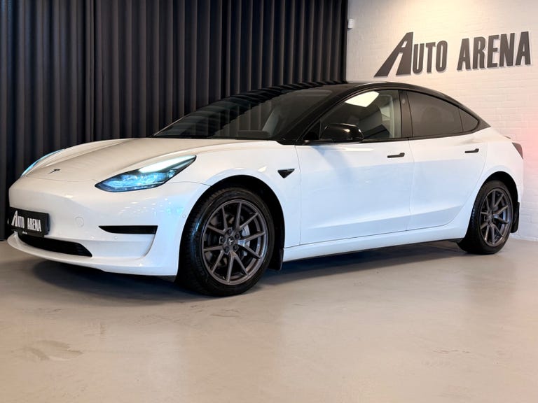 Tesla Model 3 Standard Range+ RWD
