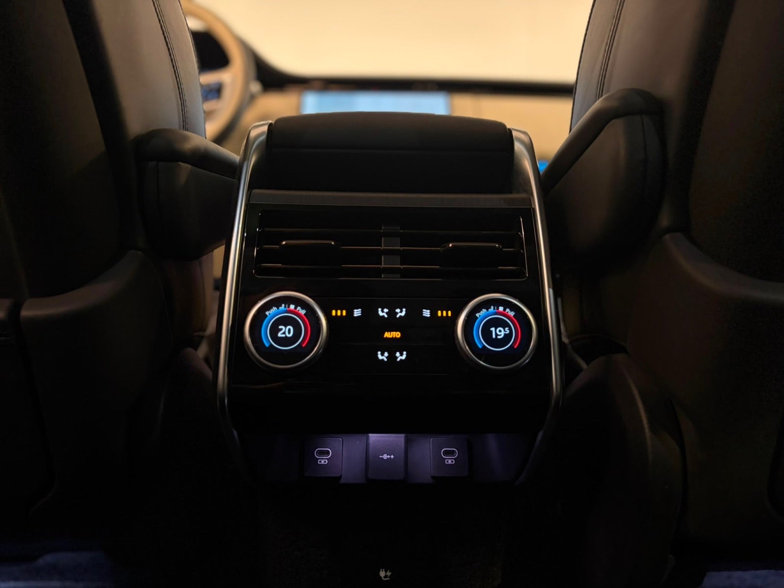 Land Rover – Range Rover