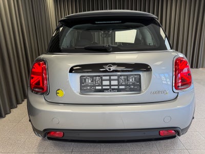 MINI Cooper SE Essential