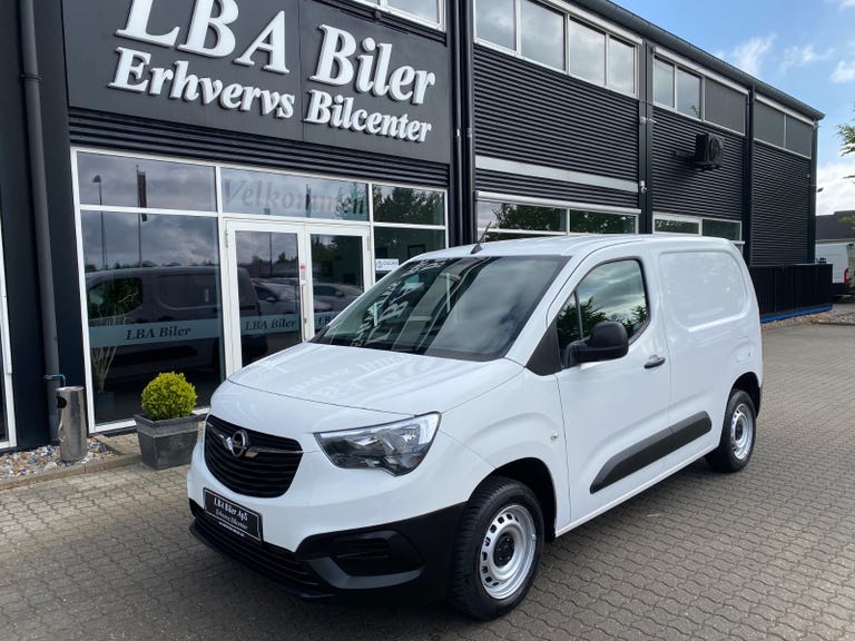 Opel Combo D 75 Enjoy L1V1