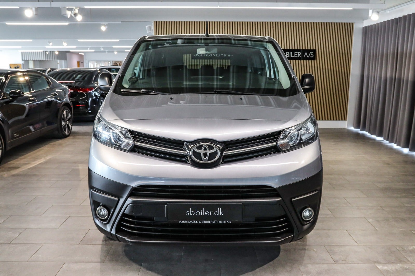 Billede af Toyota ProAce Verso 2,0 D 122 Long Family aut. 8prs