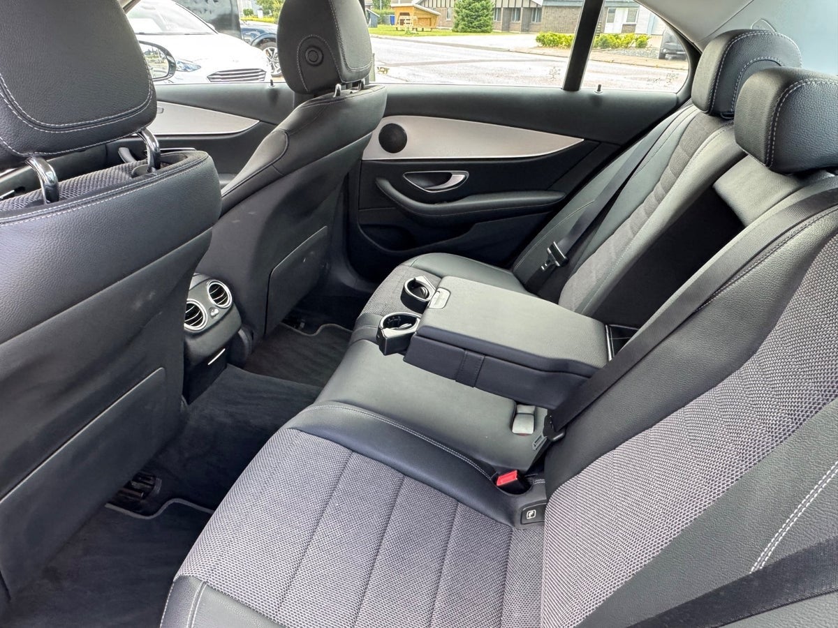 Mercedes E300 de Avantgarde aut. 4Matic