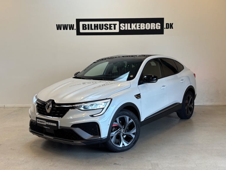 Renault Arkana E-Tech R.S. Line