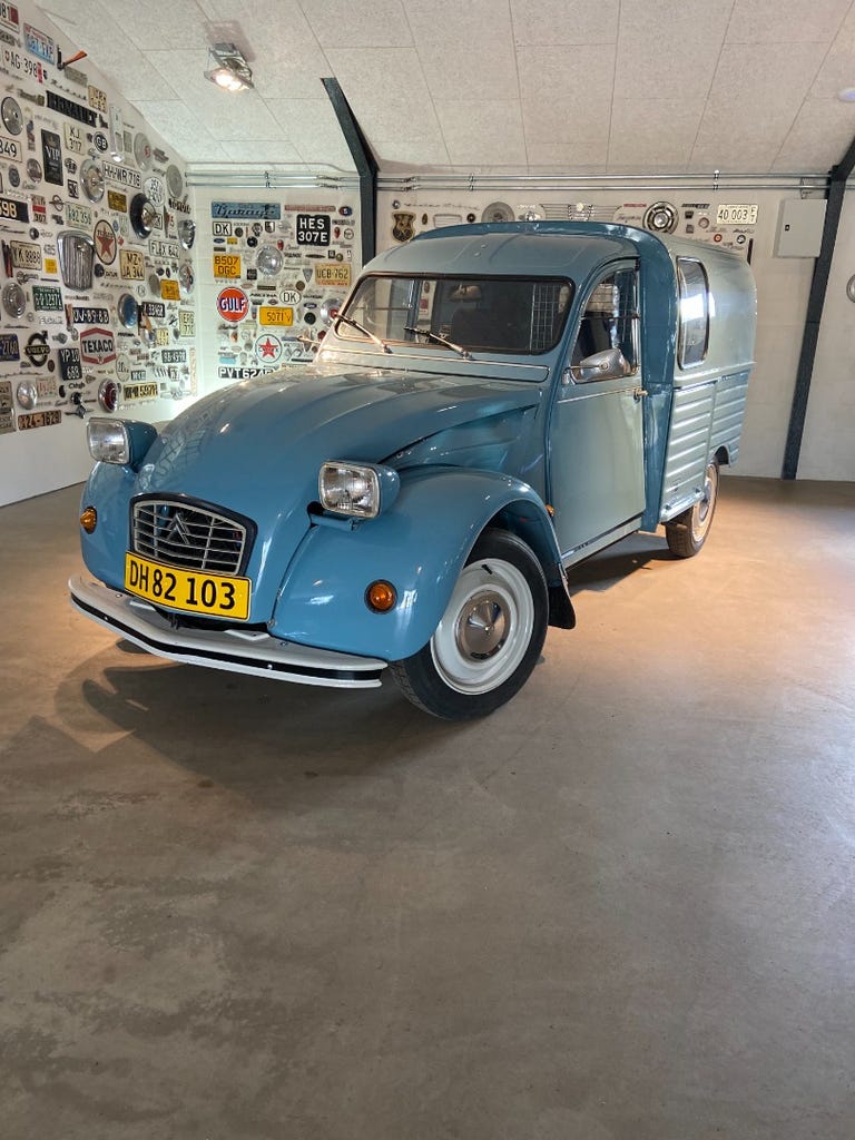 Citroën 2CV AK Van