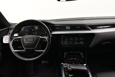 Audi e-tron S-line Sportback quattro