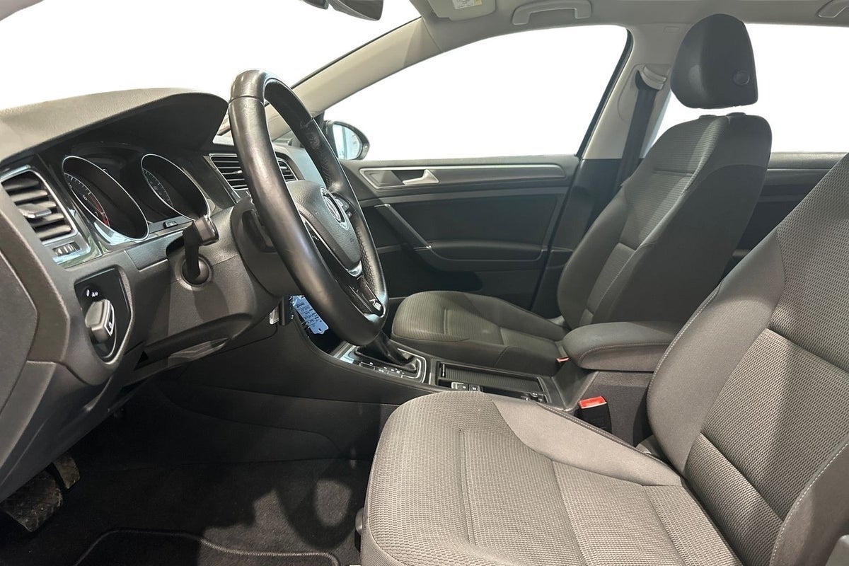 Billede af VW Golf VII 1,5 TSi 150 Comfortline Connect Variant DSG