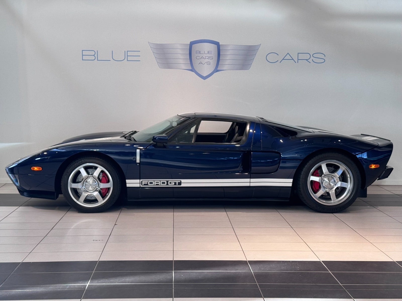 2005 Ford GT