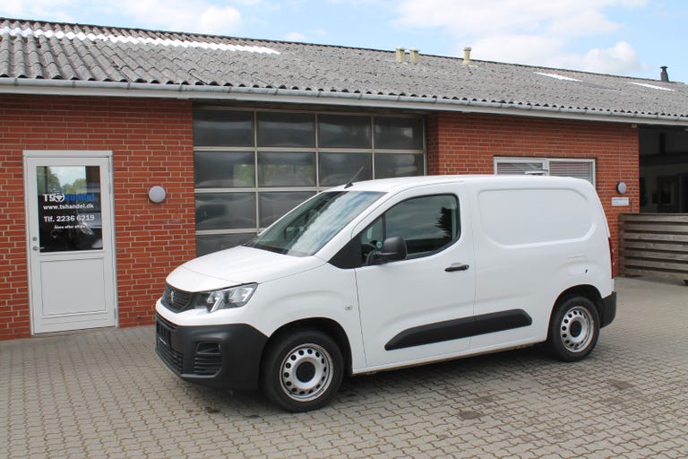 Peugeot Partner BlueHDi 130 L1V1 Plus EAT8 Van